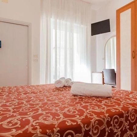 Hotel Ivana 미사노아드리아티코 외부 사진