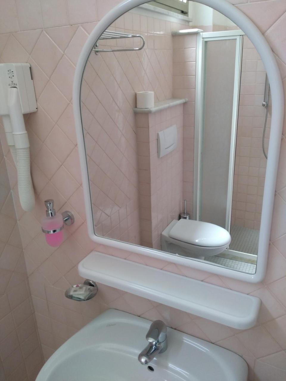 Hotel Ivana 미사노아드리아티코 외부 사진