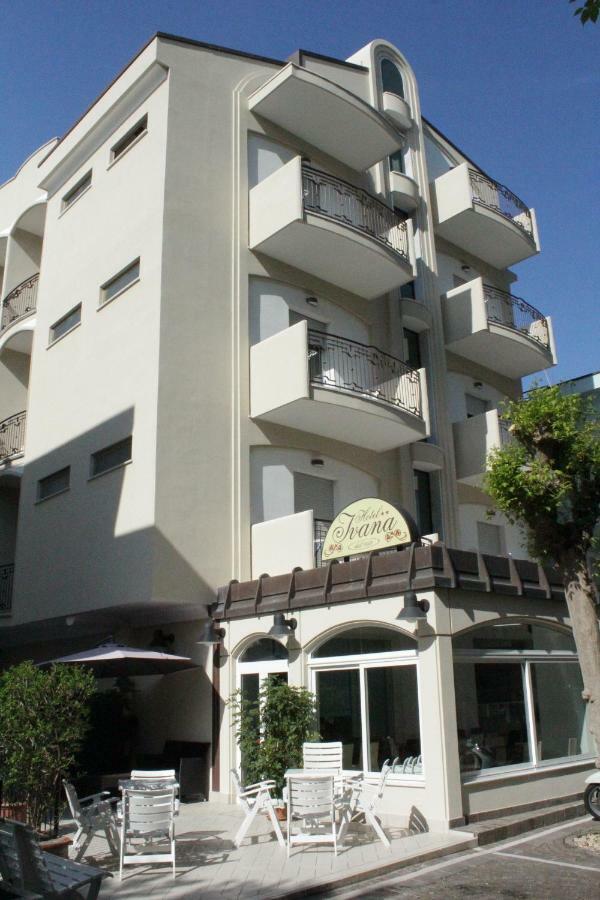 Hotel Ivana 미사노아드리아티코 외부 사진